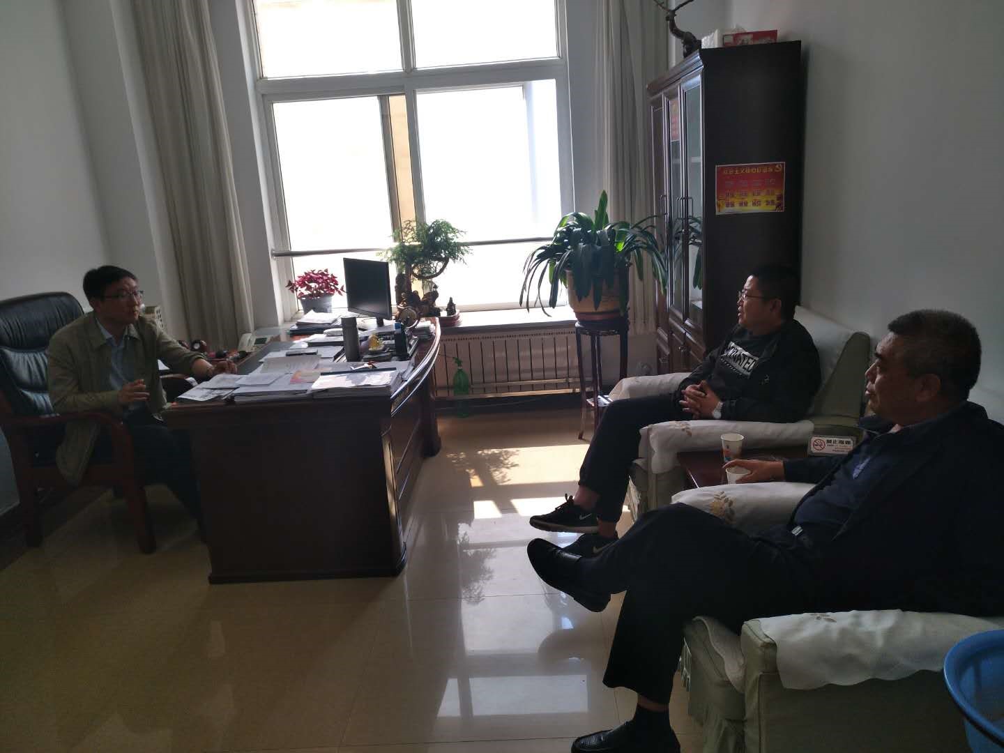 1527553799295012438.jpg 1527553799295012438.jpg