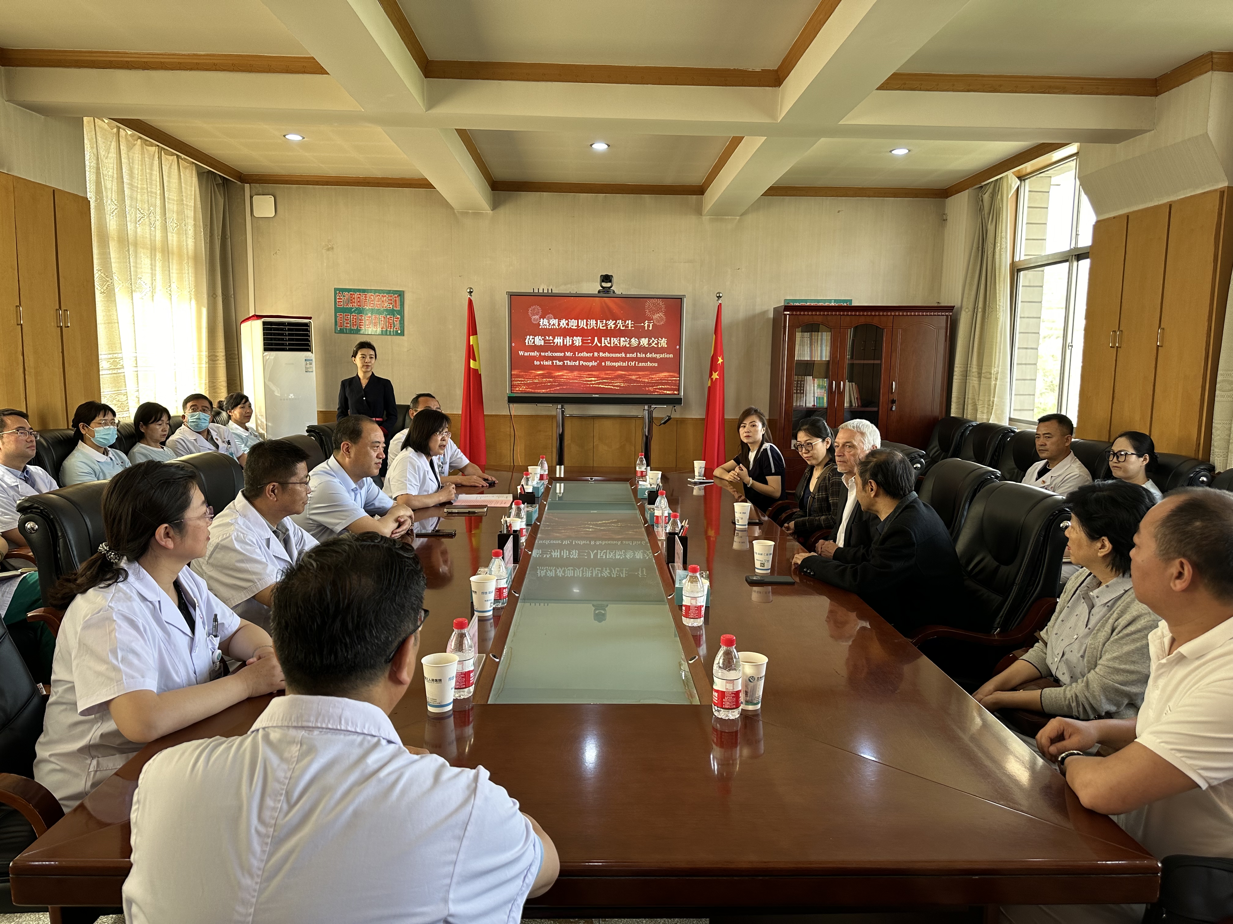 1716427935566094195.jpg 714f3c36aee5c119879e7f34eec88bc.jpg